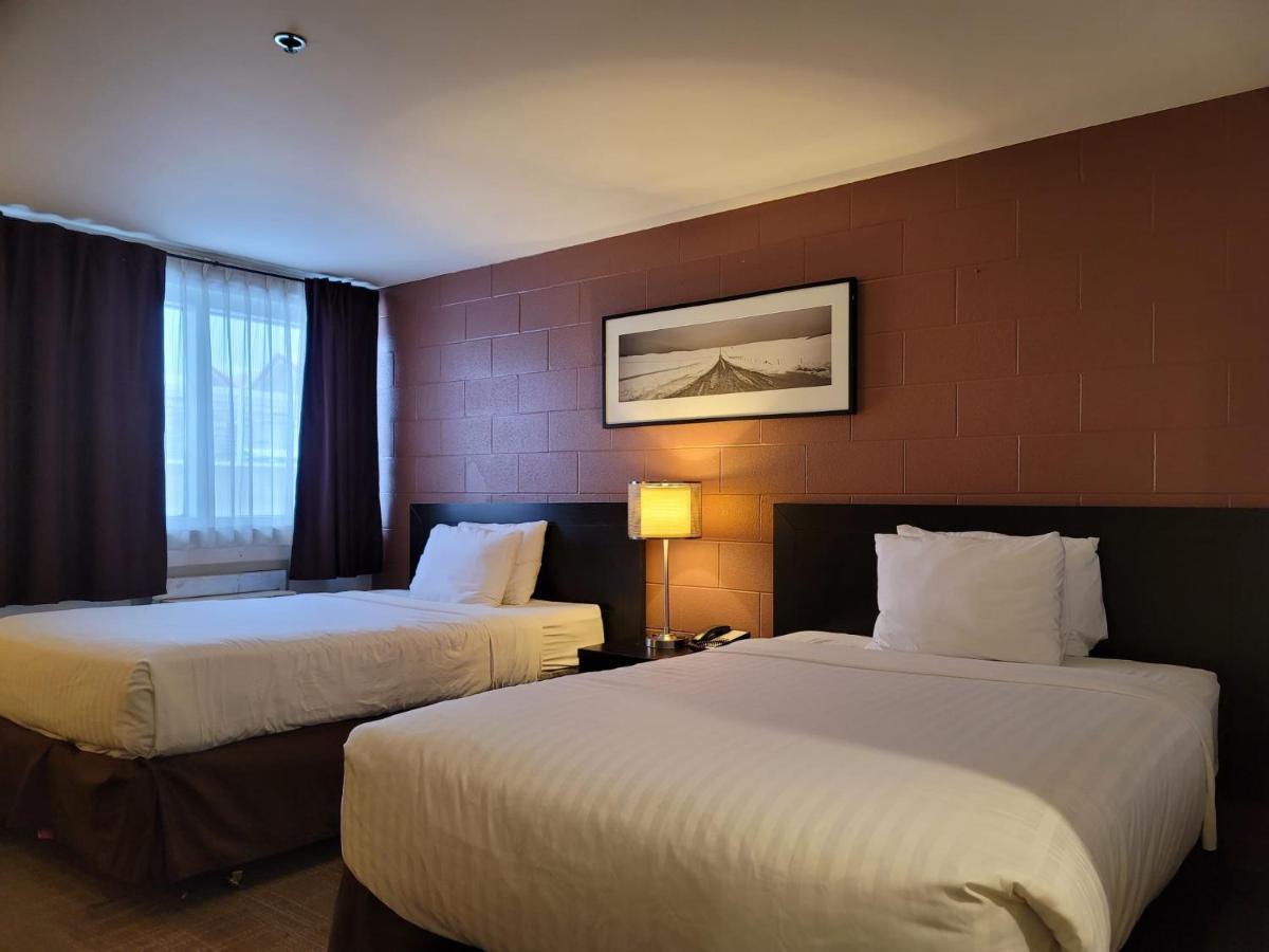 Roadking Inns Motel Калгари Экстерьер фото